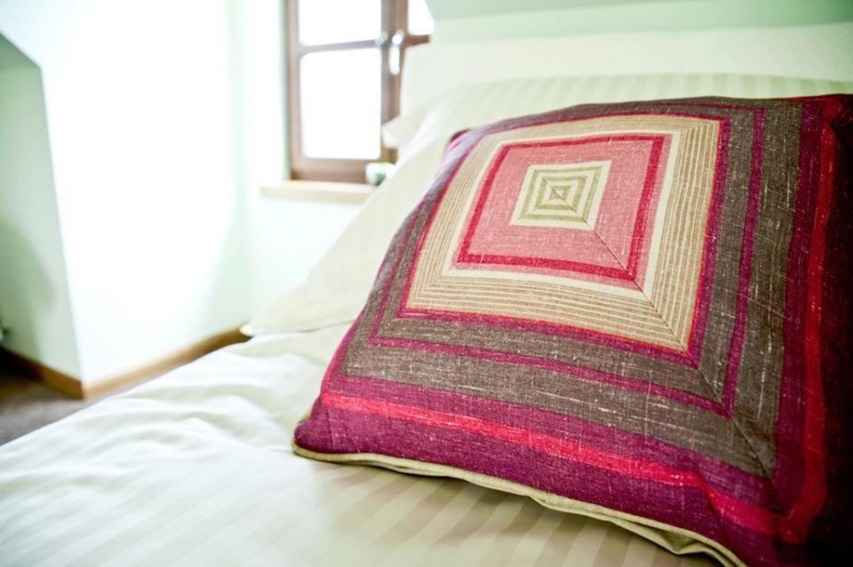 ستراتهيفين Bamflatt Farm Bed & Breakfast الغرفة الصورة